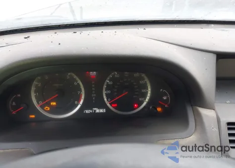 2010 Honda Accord 2.4 Ex-L z USA, uszkodzony, nr VIN 1HGCP2F86AA176646